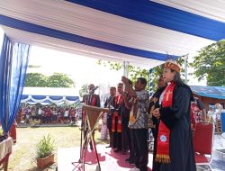 Elisa Kambu Letakkan Batu Tugu Injil Tambrauw